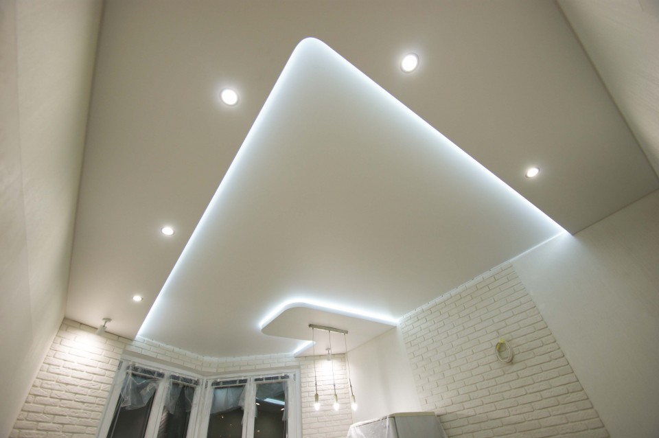 Заказать парящие натяжные потолки в г. Озёрск